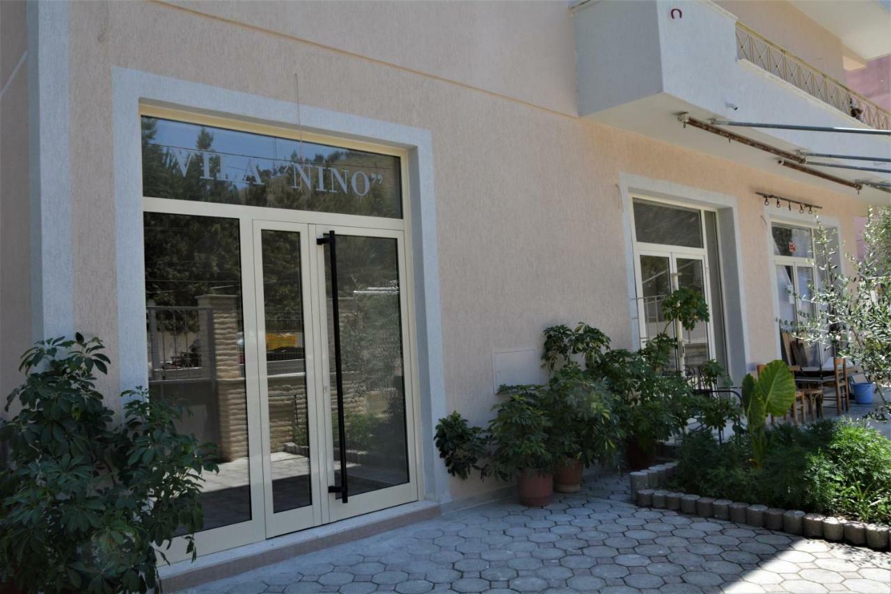 Hotel Vila Nino Berat Esterno foto
